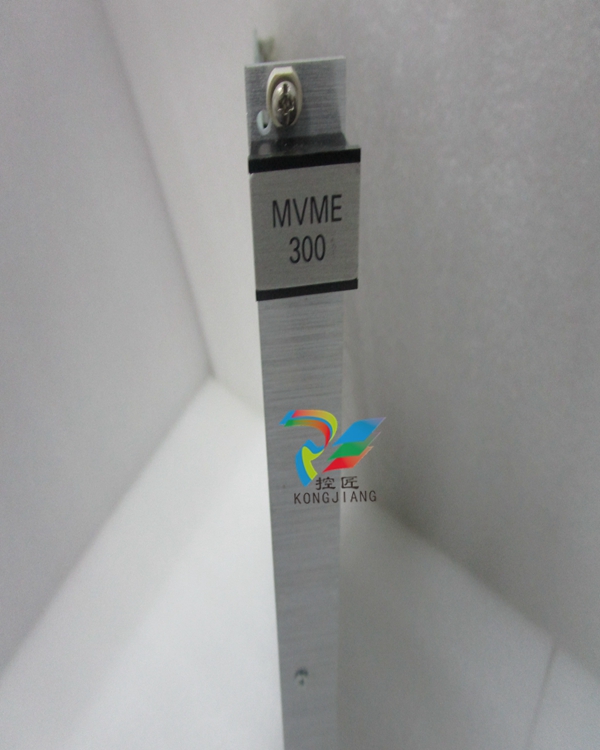 42  motorola  mvme300.jpg