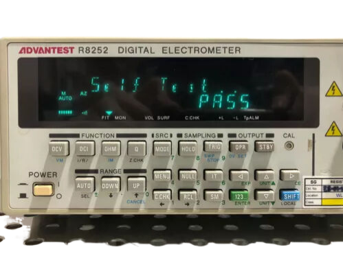ADCMT Advantest 8252 R8252 Digital Electrometer.png