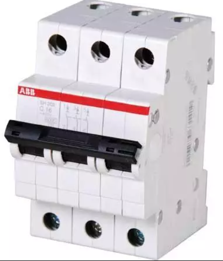 ABB S500 系列重型断路器